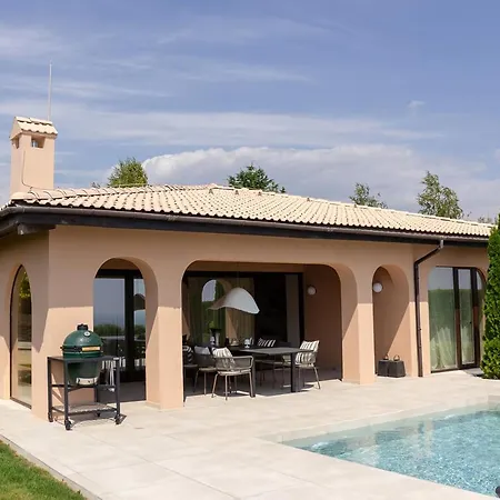 Luxury 4-bedroom In Black Sea Rama By Flat Mаnager Villa Balchik