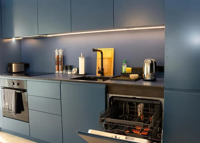 Luxury 4-bedroom In Black Sea Rama By Flat Mаnager