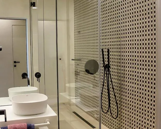 Villa Luxury 4-bedroom In Black Sea Rama By Flat Mаnager